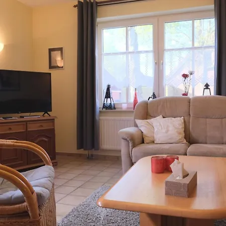 Achter`d Diek, 45183 Apartment Jemgum