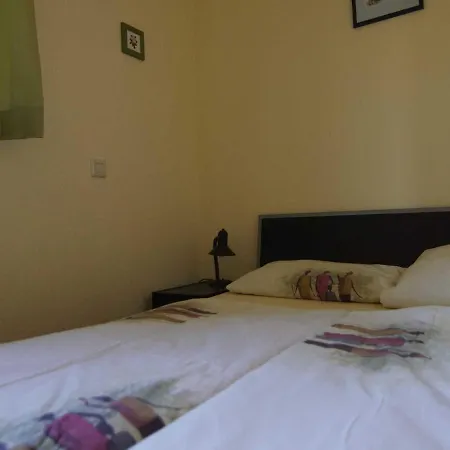 Achter'd Diek, 45183 * Jemgum