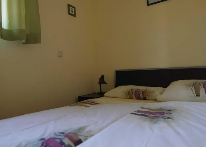 Achter'd Diek, 45183 * Jemgum